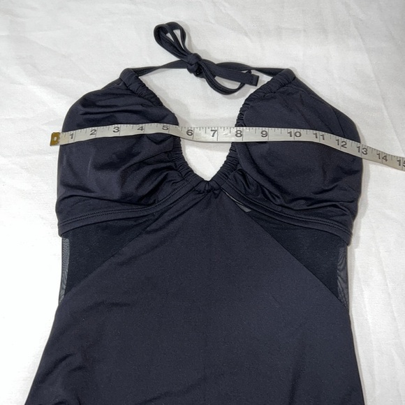 NWOT Bleu Rod Beattie Don't Mesh W/ Me
Halter One-Piece Swimsuit Black, 6 - Picture 9 of 12
